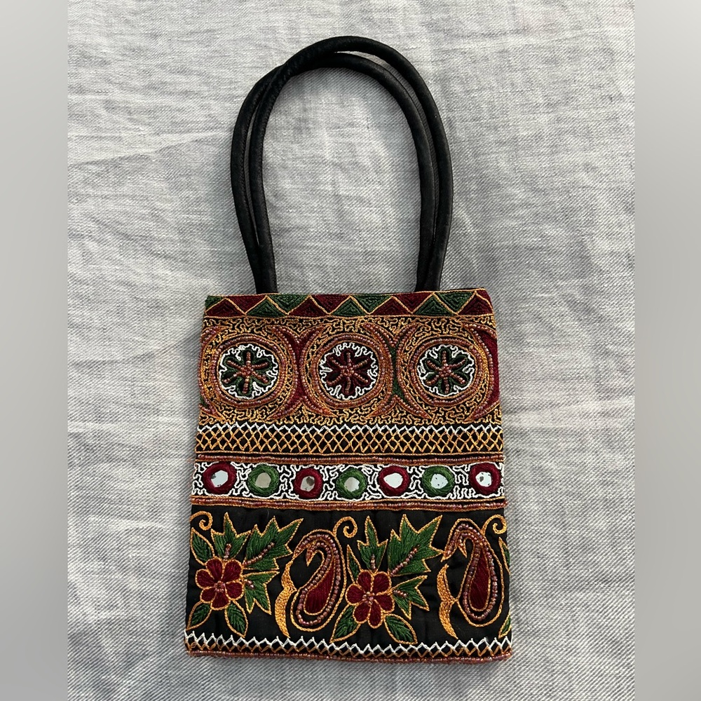 Evening purse bag embroidered satin - made in India - bohemian